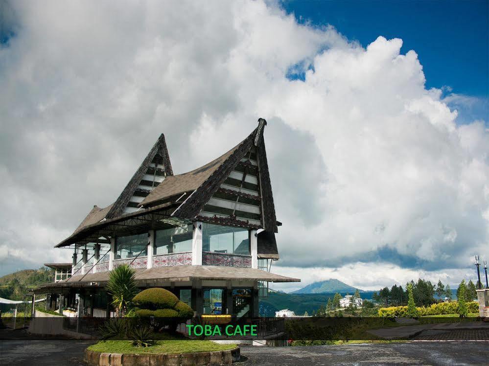 Taman Simalem Resort Tongging Exterior photo